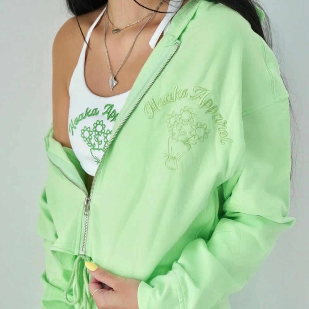 Hoaka Apparel Green Cropped Zipper Hoodie
